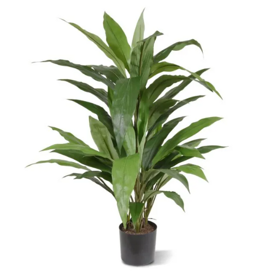 Professioneel kantoorinterieur met kunstplanten die bijdragen aan een verzorgde en duurzame werkomgeving.