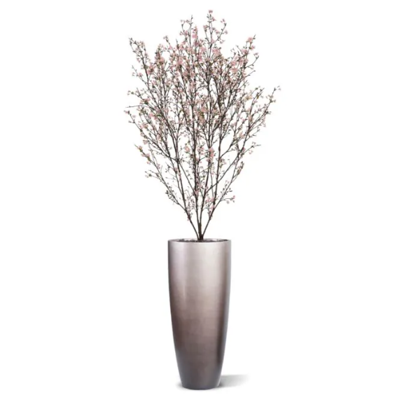 Moderne werkruimte met kunstplanten die zorgen voor een nette, duurzame en uitnodigende kantooromgeving. Bloesem